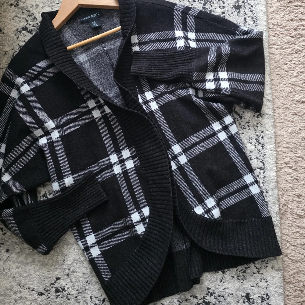 Plaid Gothic Chic Open Cardican Sweater Oversized Womens XS Black White